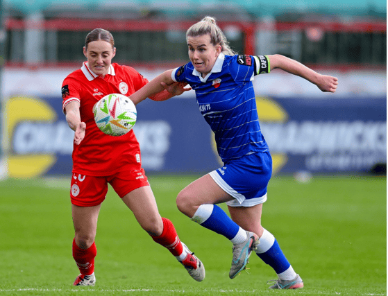Katie Lawlee, Treaty Utd captain, in action against Maggie Pierce, of Shelbourne, in their SSE Airtricity Women's Premier Division fixture at Tolka Park on Saturday