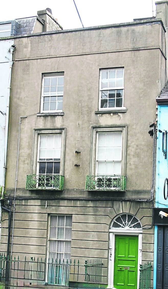No 37 Catherine Street photographed in 2003