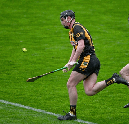 Eoin O'Mahony in action for Garryspillane