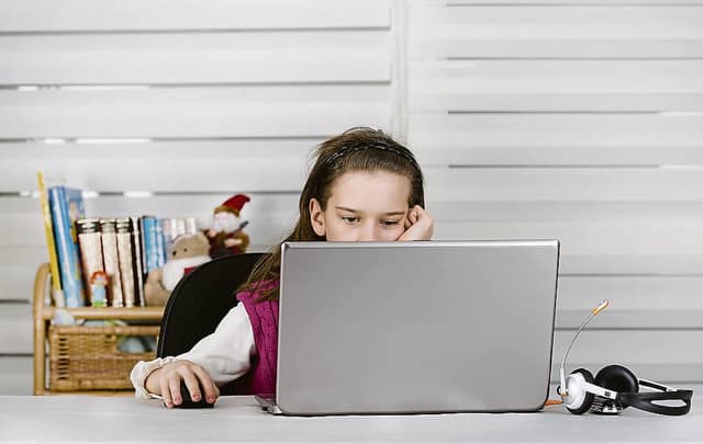 A survey out just last month showed almost 30% of Irish children surveyed reported they could go online whenever they wanted; and 50% acknowledged they spent too much time online