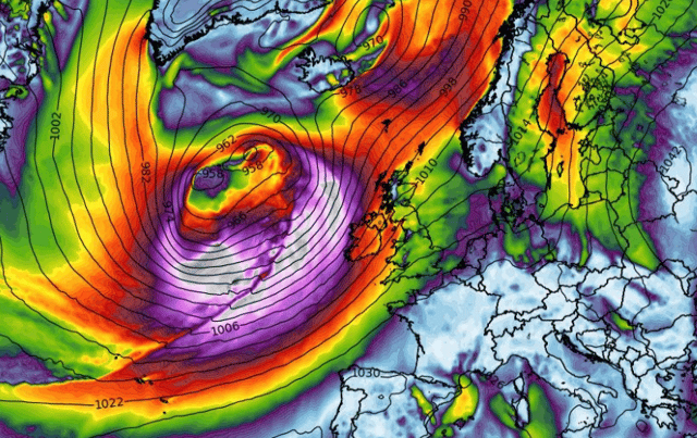 ALERT: Ireland double storm threat amid Met Eireann update in brutal forecast