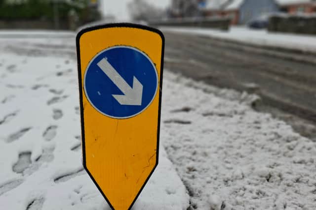 “It is not passable and the situation has deteriorated. The Main Street in Ballingarry is extremely tricky given that there is a steep slope from the church into the village and another from the junction up to through the village heading for O’Grady’s shop,” said Cllr O’Donoghue.