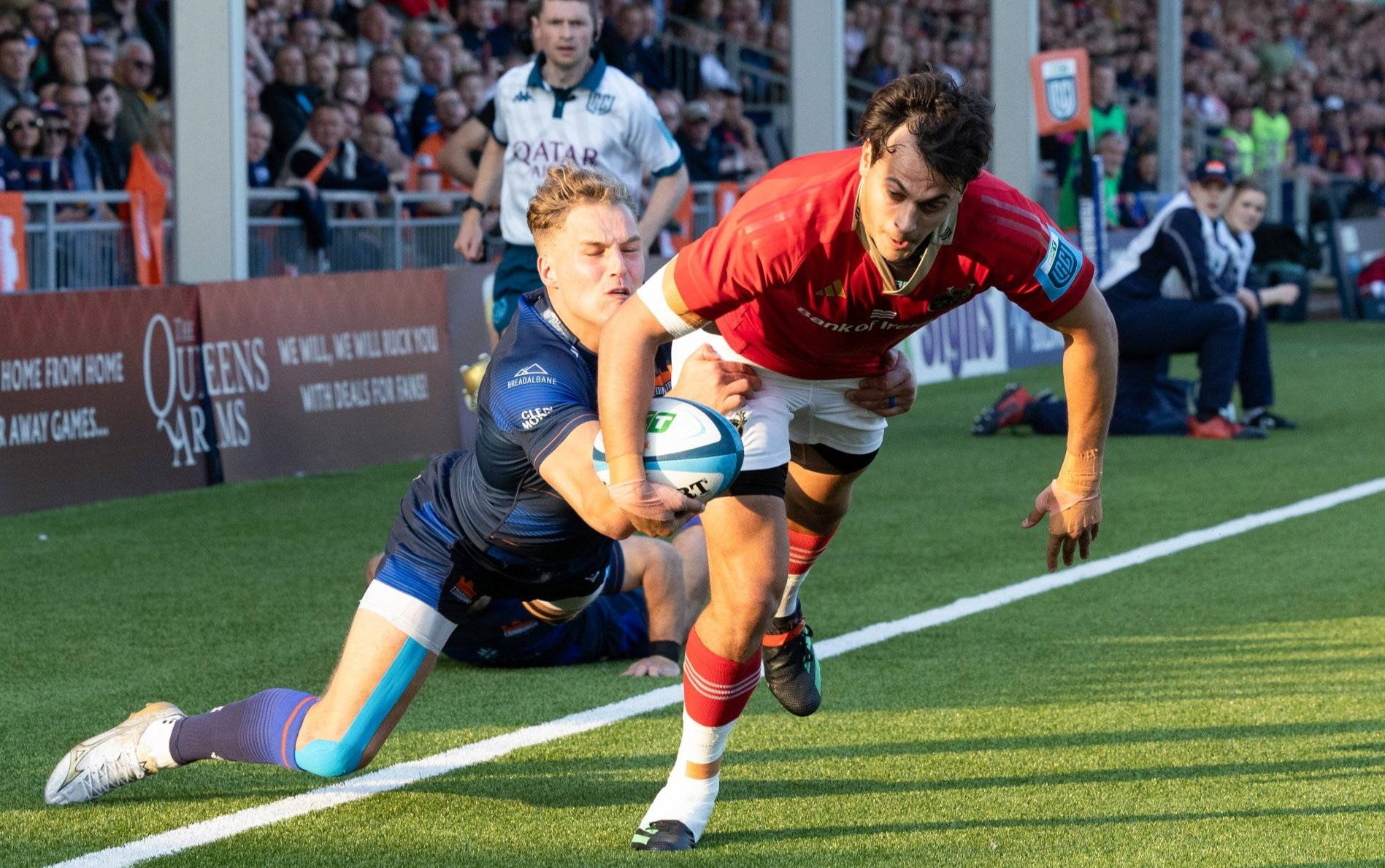 Antoine Frisch, of Munster, evades the tackle of Duhan van der Merwe to score one of his two tries in their bonus point URC win over Edinburgh at Hive Stadium on Friday | PICTURE: Sportsfile