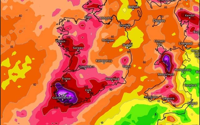 Weather warnings likely for Ireland amid 'worrying sight' on models