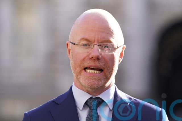 He criticised the presentation of vaping products “as sweets” that are easily accessible to children.