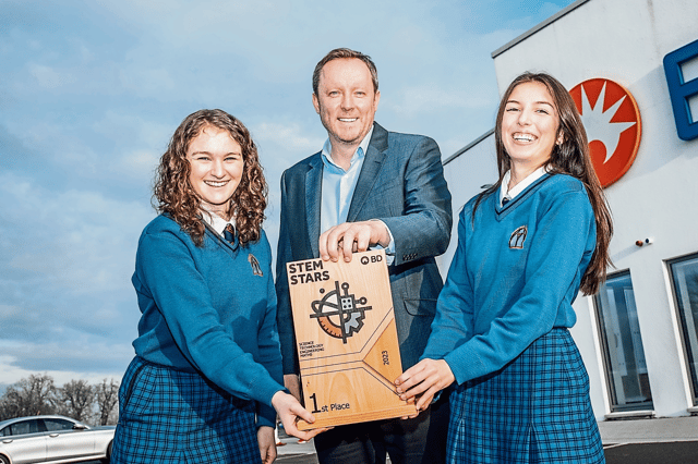 Last year’s BD STEM Star winners Madison Saracoglu and Emma Greaney from Desmond College with Dr John Carey, senior manager, BD Research Centre Ireland Picture: Brian Arthur