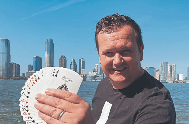 Leon Andersen of the Mid West Magic Convention