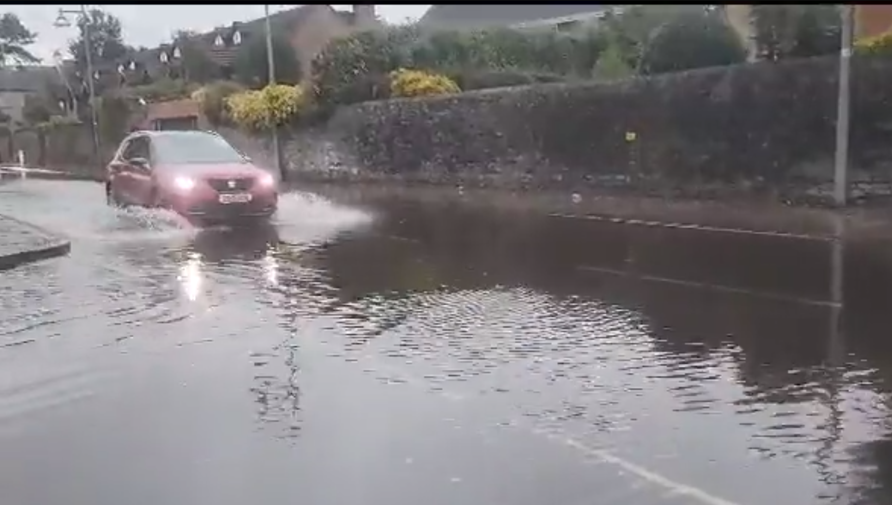 Flooding on Limerick's O'Callaghan Strand