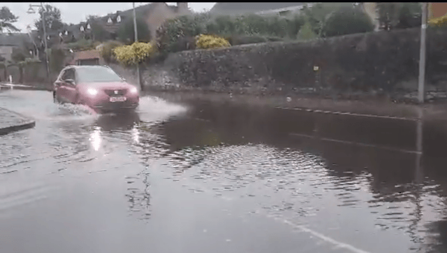 Flooding on Limerick's O'Callaghan Strand