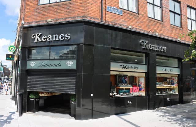 Investigations ongoing following theft in a Limerick city jeweller