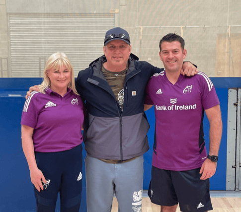 Garth took some photos with fans including George Murray from Munster Rugby
