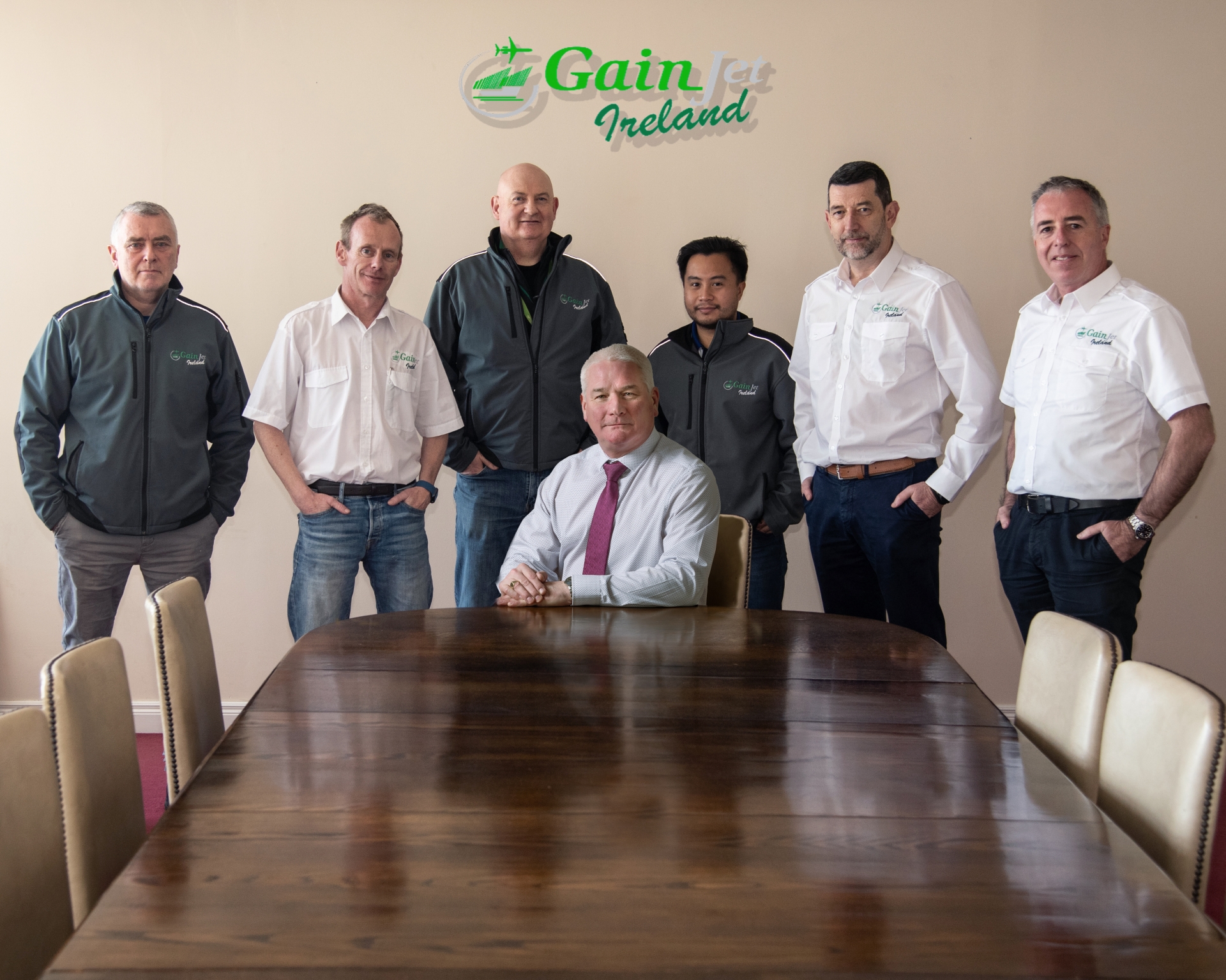 Gainjet Ireland’s Camo team headed up by continuing airworthiness manager Michael Knowles