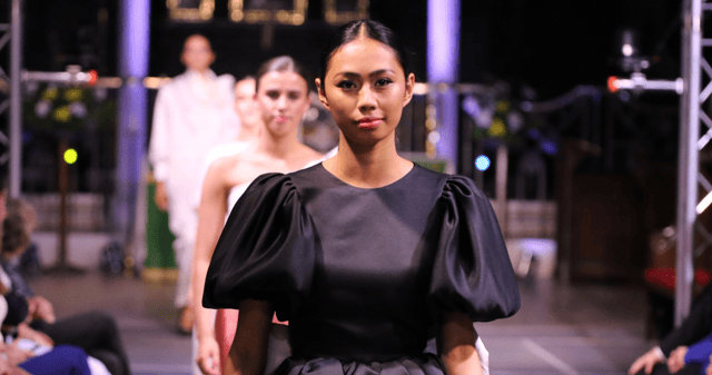 A stunning piece from the Aoife McNamara Collection at the Honora French & Irish Sustainable Couture Show Pictures: Brendan Gleeson