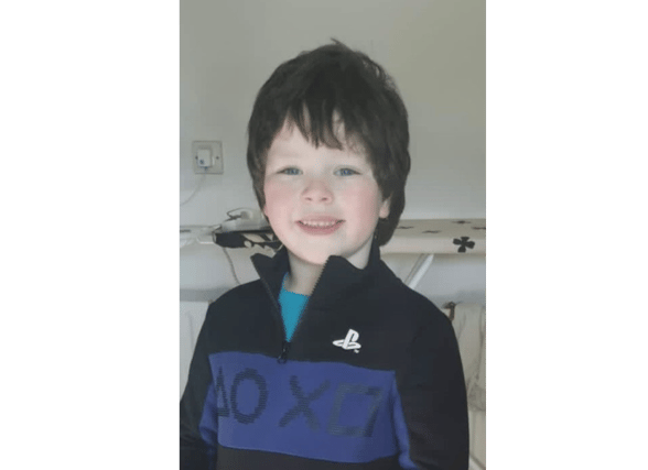 Gardaí tracking two cars and campervan as boy (6) goes missing in Midlands