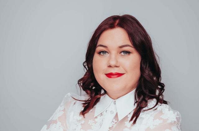 Lorraine Lynch