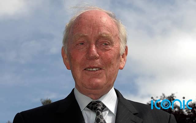 Taoiseach leads tributes after death of former Government minister
