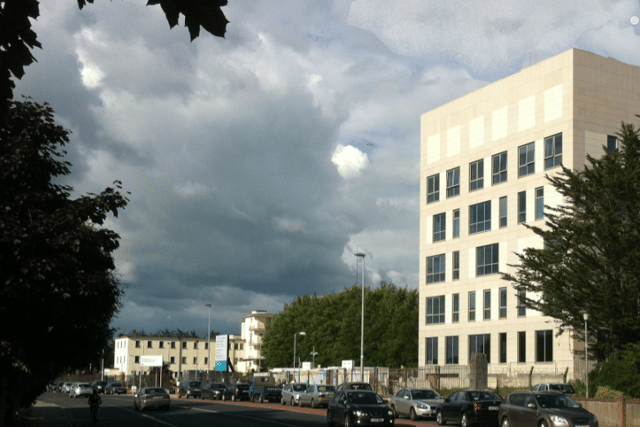 One of our largest projects to date was the 5 storey Critical Care Unit in University Hospital Limerick which comprised of 44 specialised beds in ICU, CCU and HDU wards.