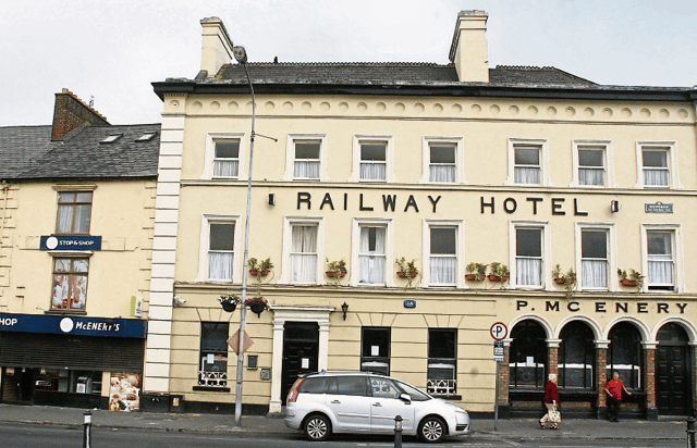 The Railway Hotel closed in June 2016 and failing to be sold, has now been opened as a derelict sites case.