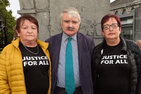 Deputy Willie O'Dea with Majella Sheehan and Caroline Moore, Ballynanty