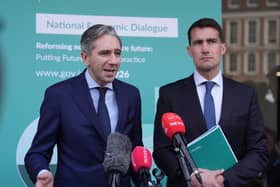 Simon Harris (left)