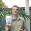 18-year-old Leonard Engels self-publishes debut fantasy novel Verenig​