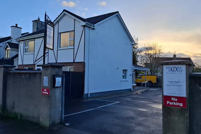 Raheen Medical is currently operating from an existing physiotherapy clinic located at Acorn House