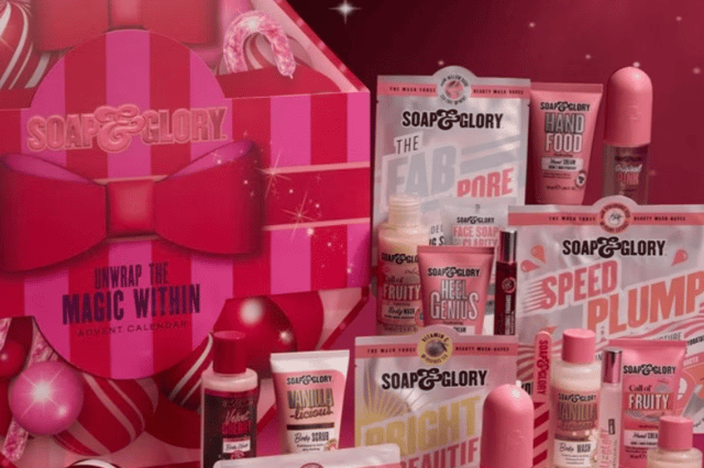 Soap & Glory Unwrap The Magic Within 24 Piece Advent Calendar