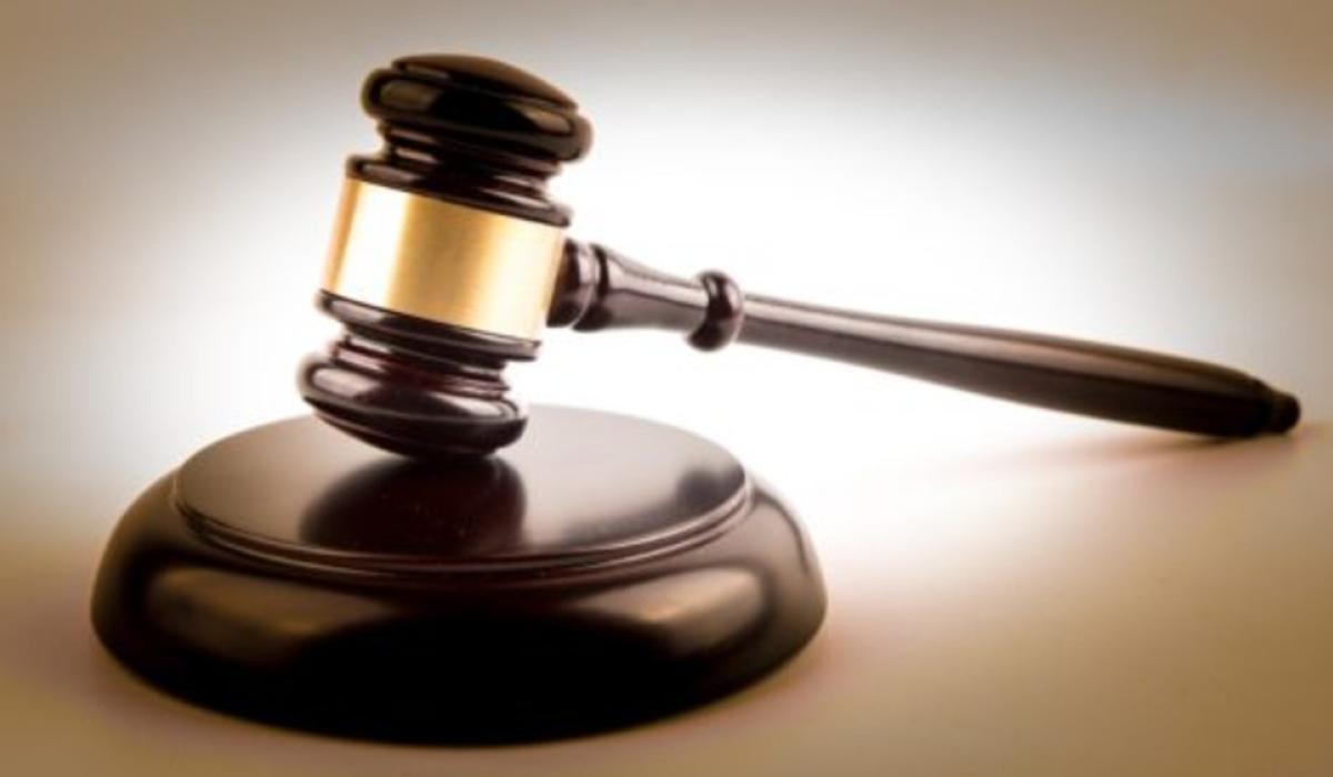 Limerick car dealer claims gardai were involved in extorting money from him, court hears