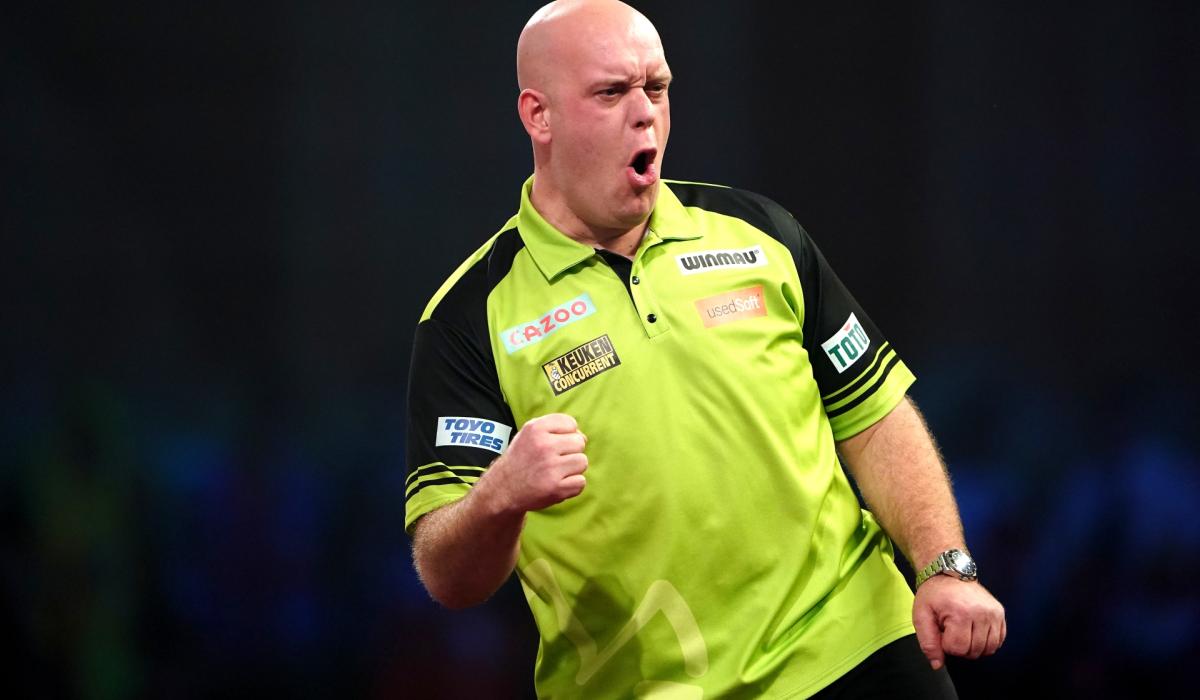 Who are the favourites to win the PDC World Darts Championship