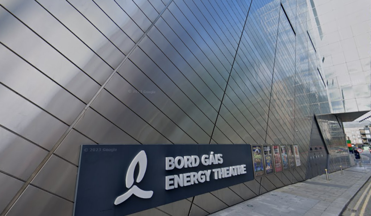 Awardwinning play known for stunning visual effects comes to Ireland