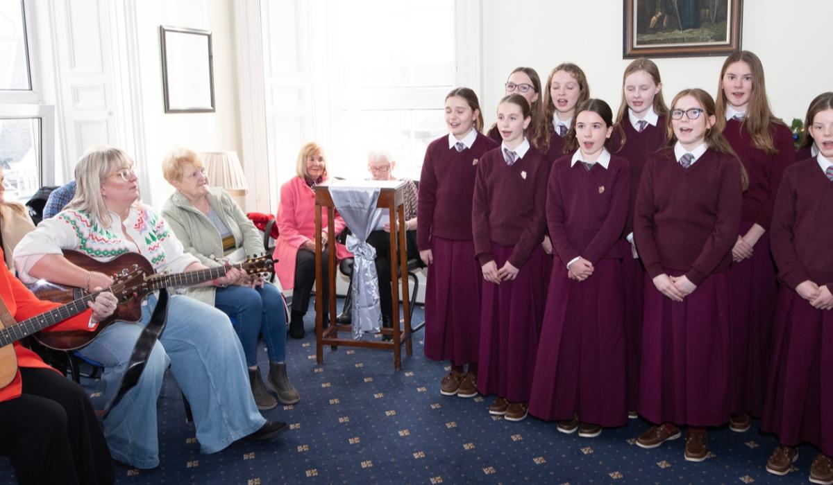 Help struggling families in the Mid-West to have a better Christmas by donating what you can