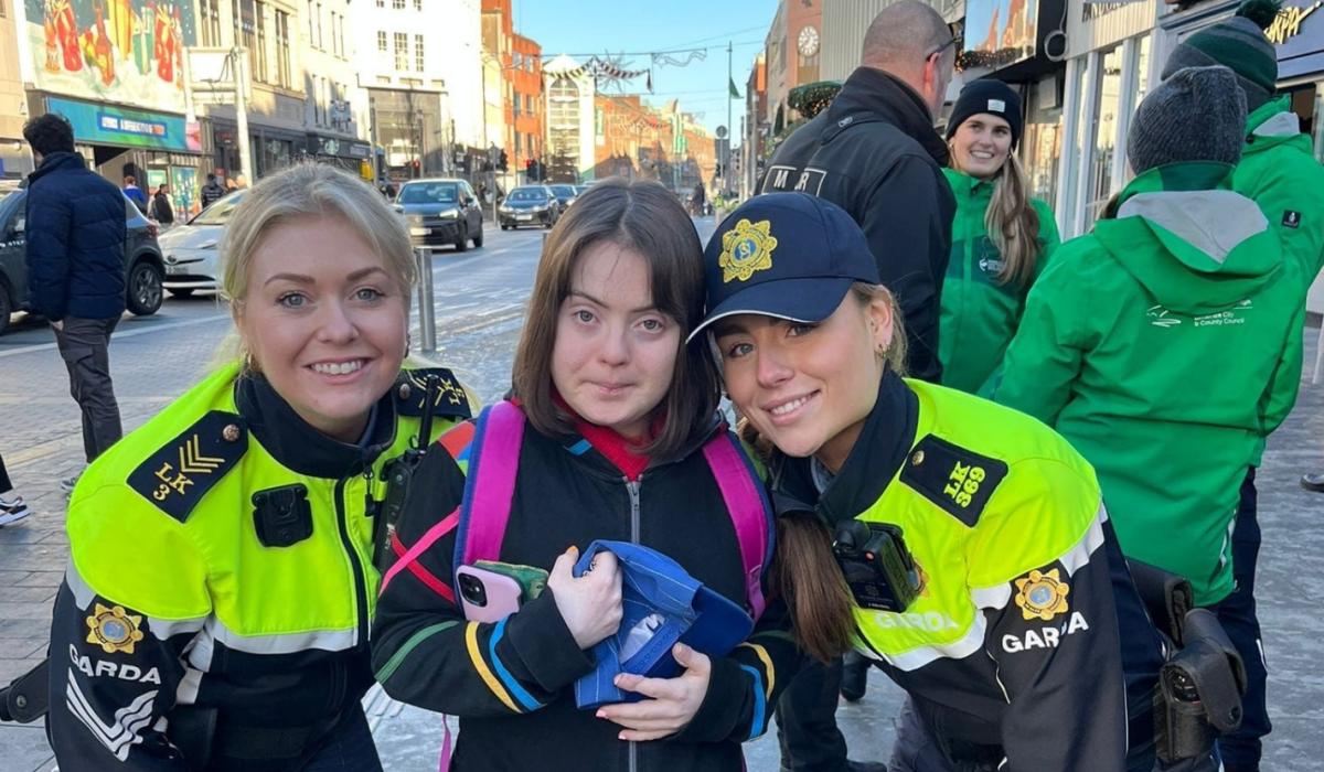 PICTURES: Gardai and Down Syndrome Limerick team up for Christmas adventure!