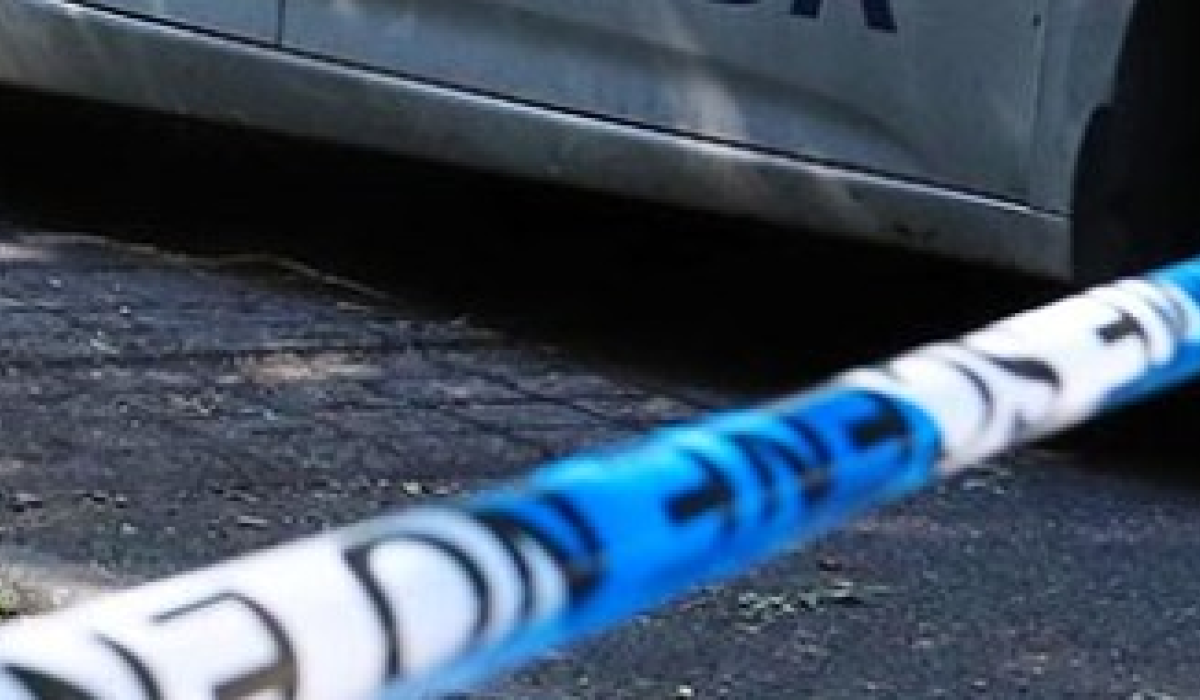 BREAKING: Garda negotiators and armed officers respond to emergency situation at house in Limerick