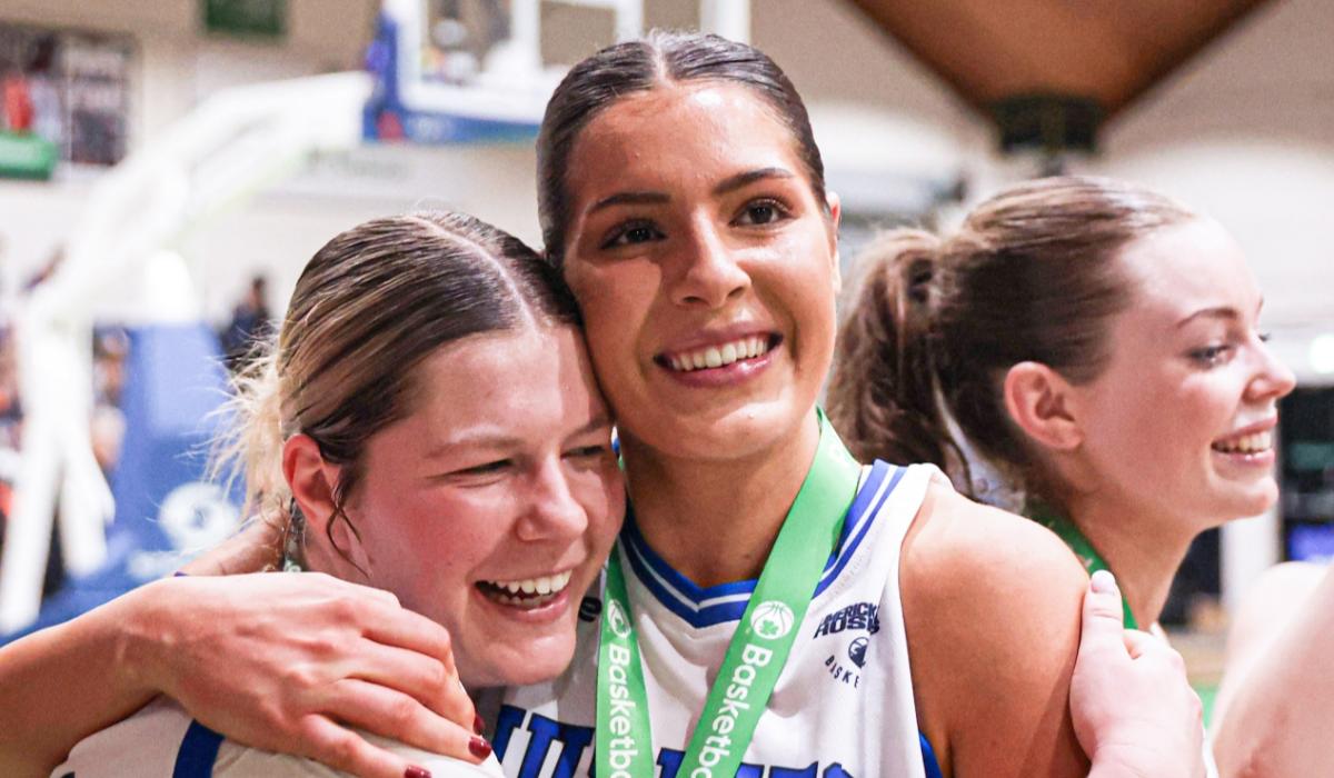 PICTURES: Limerick Sport Huskies claim Women's Division One National Cup in Dublin