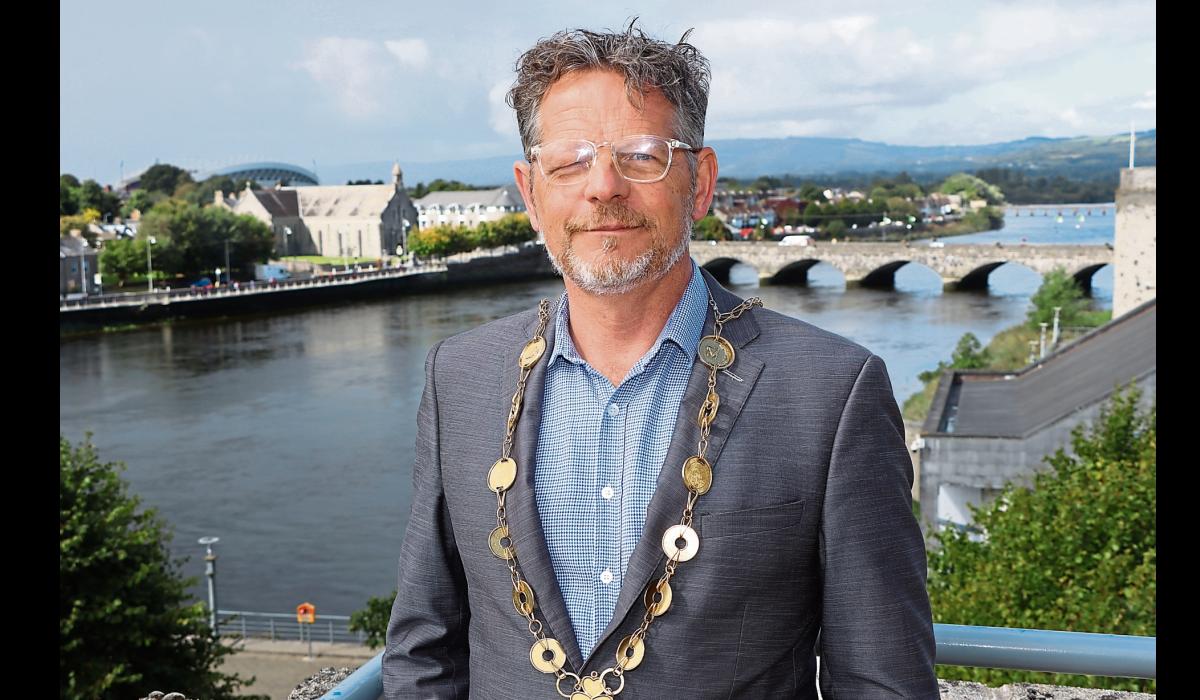 Mayor announces plan to commission independent review of housing shortfalls in Limerick
