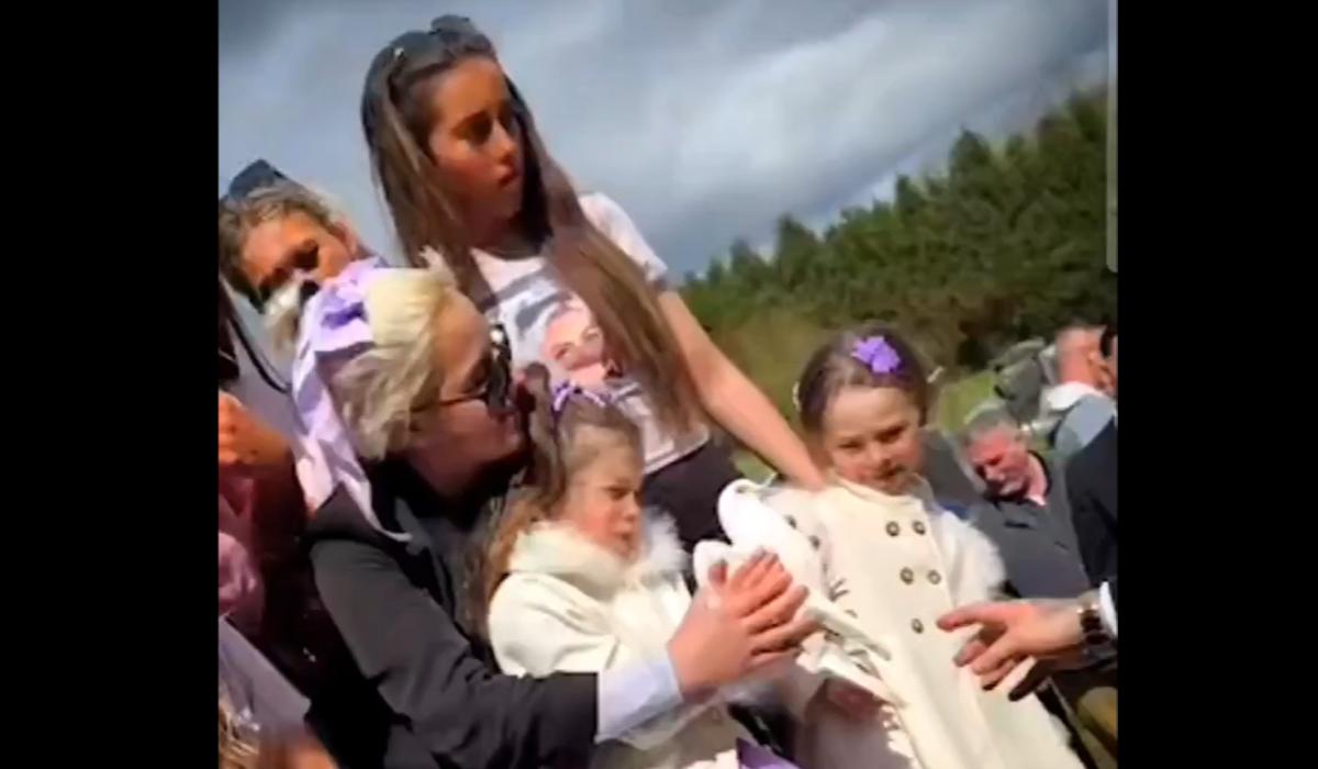 'In the Arms of an Angel':  Doves released by Faulkner family as Limerick mum Scarlett laid to rest