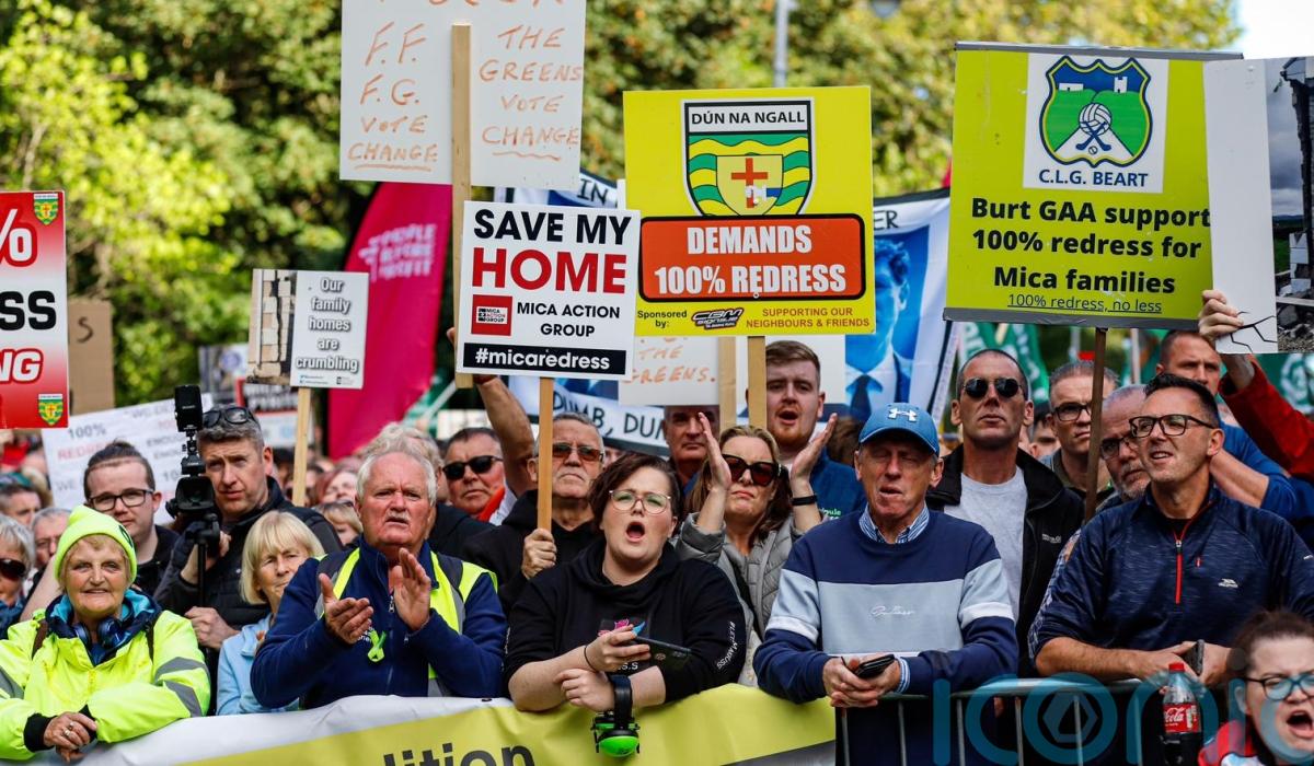 Thousands take to the streets in Dublin over costofliving crisis