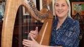 Harpist Fiana N&iacute; Chonaill