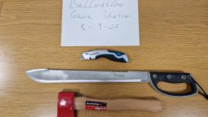 Man arrested after Gardai seize machete following incident in busy Galway town