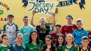 Crecora National School join Limerick hockey superstar Róisín Upton for GOAL Jersey Day 2025