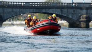 Teenager rescued from stolen boat in River Shannon