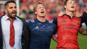 Munster star presents man of the match award to Foley family