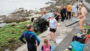 Miraculous escape for Limerick holidaymakers as car plunges onto Kilkee rocks