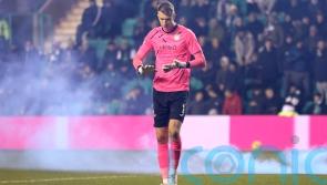 Goalkeeper Matt Macey moves from Hibernian to Luton