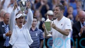 Britain’s Neal Skupski and American Desirae Krawczyk retain mixed doubles title