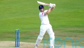 Sam Hain leads the way as title hopefuls Surrey are frustrated