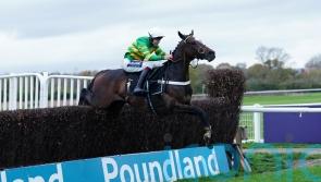 ‘Rusty’ Jonbon stays unbeaten over fences in Kingmaker at Warwick