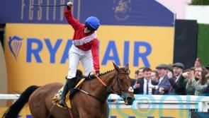 Envoi Allen flies high again in Ryanair Chase