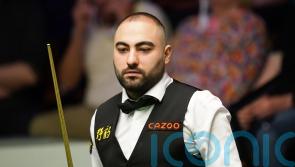 Hossein Vafaei tells Ronnie O’Sullivan to ‘play like a man’ in Crucible clash