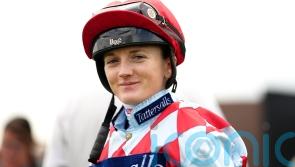 Roman Mist makes all to claim Conqueror success